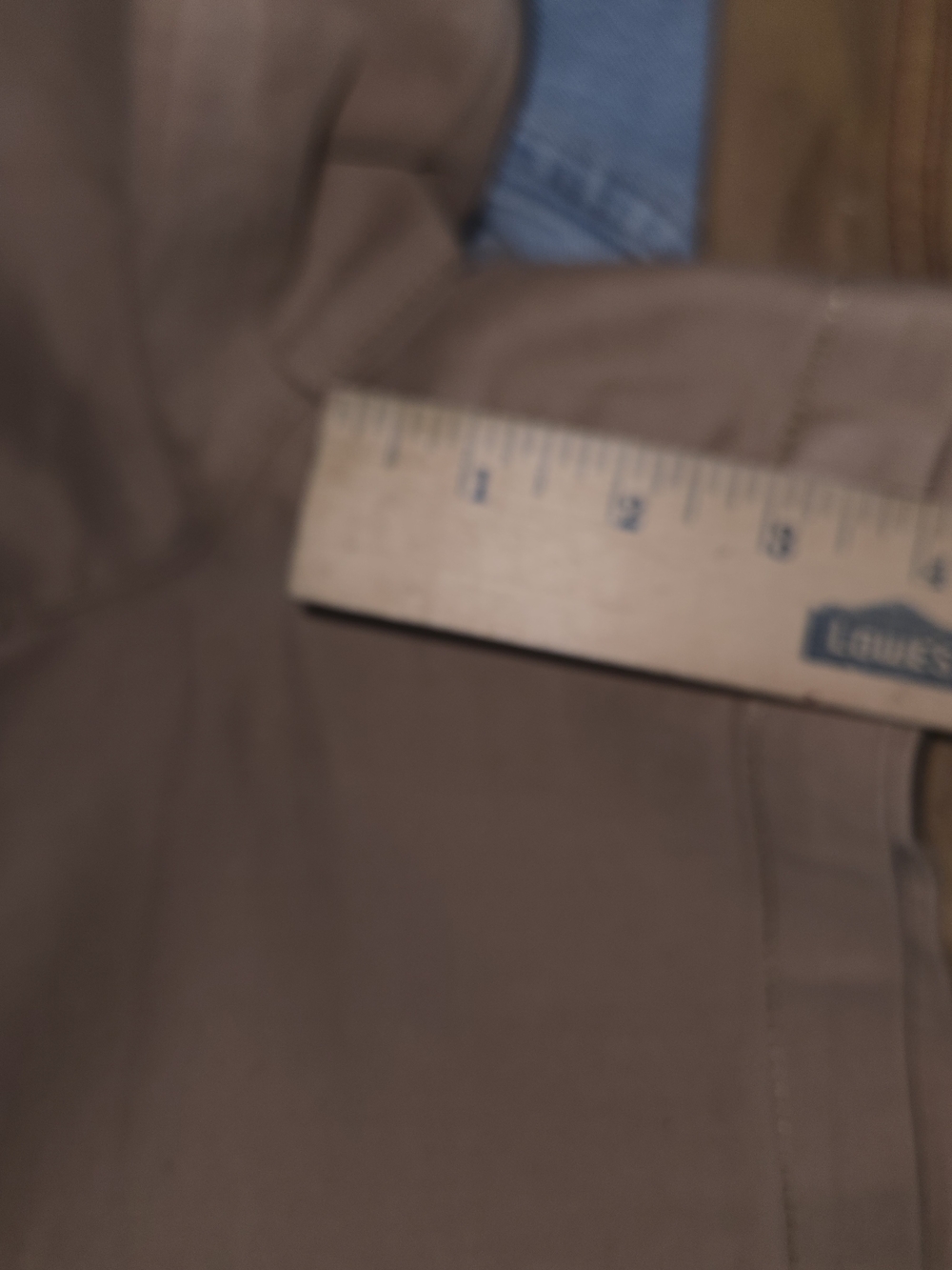 Banana Republic Khaki High-Rise Shorts - Picture 6 of 6